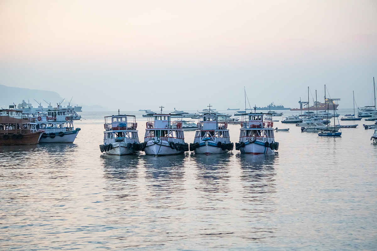 Boating at Gateway of India, Mumbai